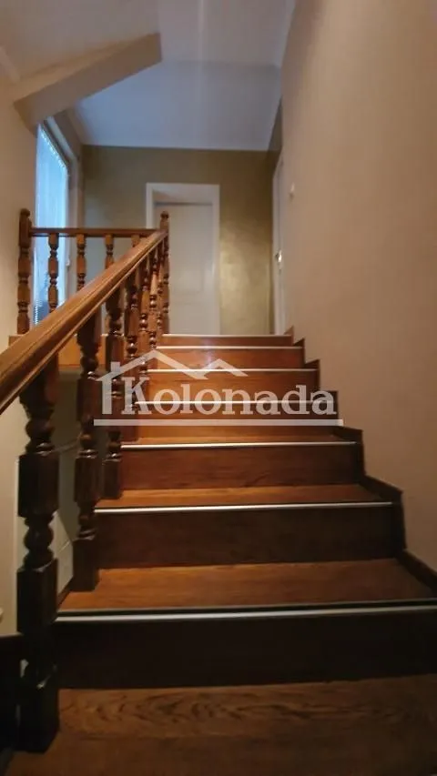 Sale, house, 230m², Sopot, Beograd