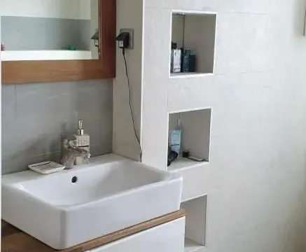 Izdavanje, trosoban stan, 97m², Savski Venac, Beograd - image 4