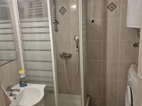 Izdavanje, jednosoban stan, 34m², Grbavica, Novi Sad Sve Podlokacije - image 7