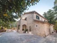 Sale, house, 300m², Mareza, Podgorica - image 12