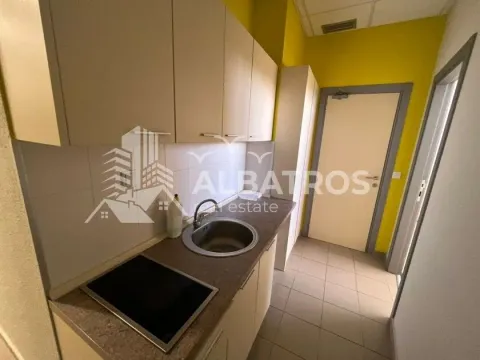 Rent, office space, 181m², Centar, Bar - image 6