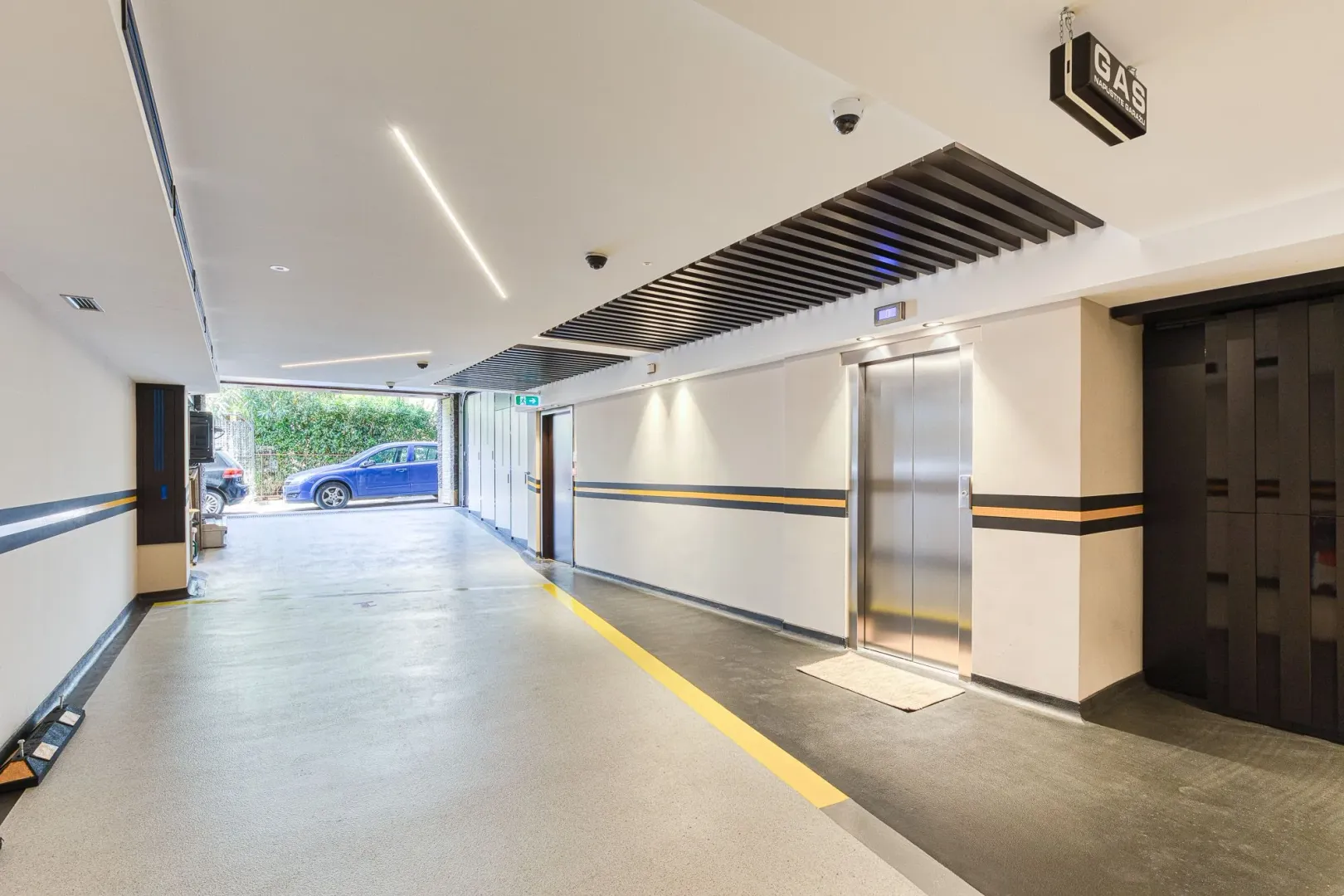 Prodaja, jednosoban stan, 115m², Budva, Crna Gora