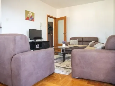 Rent, two bedroom apartment, 88m², Tuški Put, Podgorica - image 3