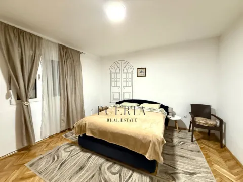 Izdavanje, dvosoban stan, 80m², Dalmatinska ulica, Podgorica - image 7