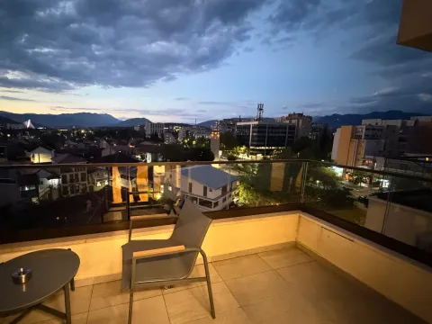 Prodaja, jednosoban stan, 60m², Stara Varoš, Podgorica - image 13