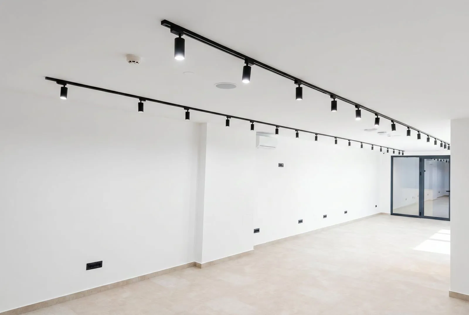 Rent, office space, 132m², Budva, Crna Gora