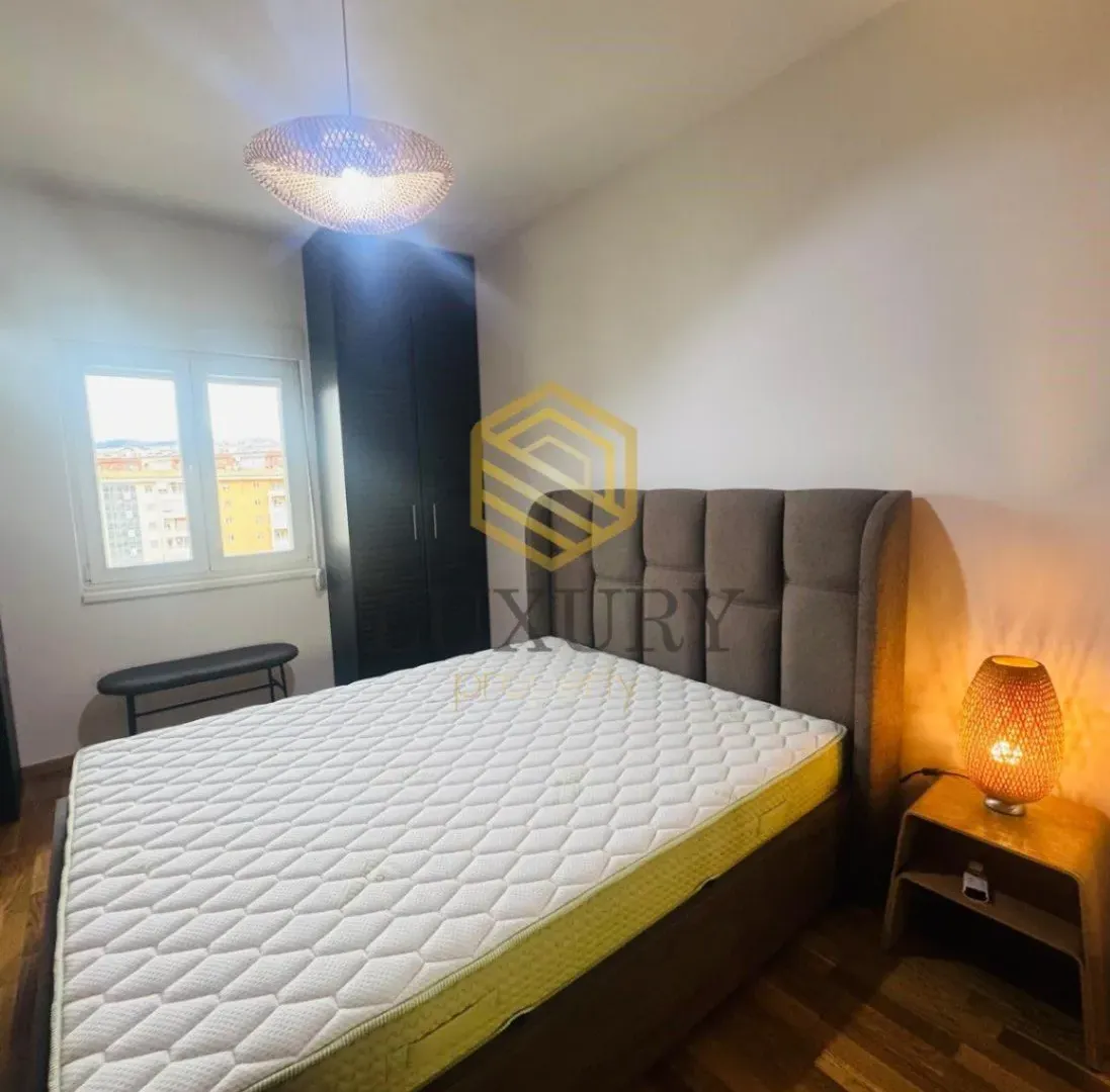 Izdavanje, jednosoban stan, 53m², City Kvart, Podgorica