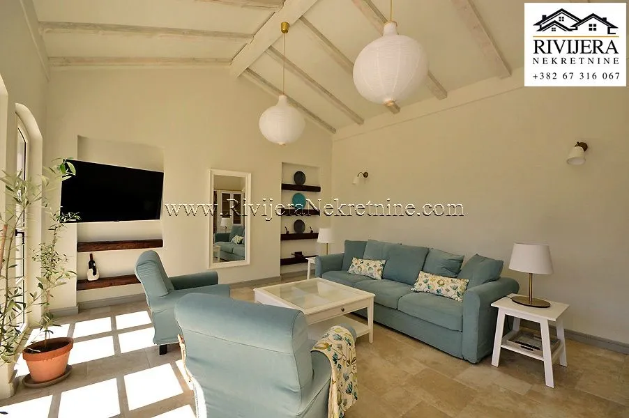 Prodaja, kuća, 184m², Baošići, Herceg Novi