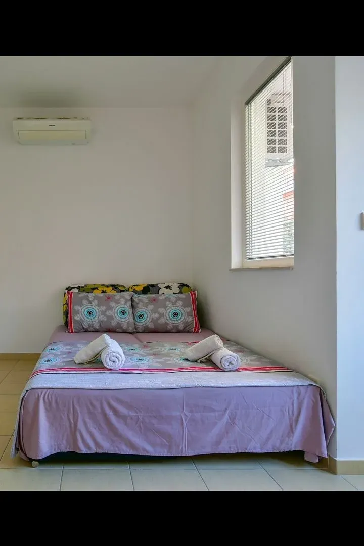 Rent, one bedroom apartment, 30m², Rozino, Budva