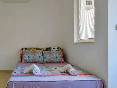 Rent, one bedroom apartment, 30m², Rozino, Budva - image 4