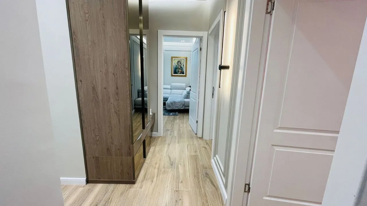 Rent, two bedroom apartment, 72m², Tivat, Crna Gora