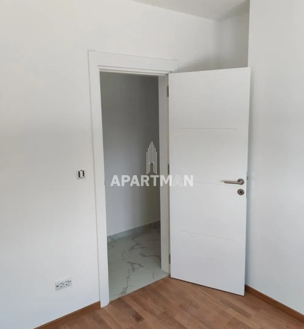 Prodaja, četvorosoban stan, 103m², Ledine, Beograd
