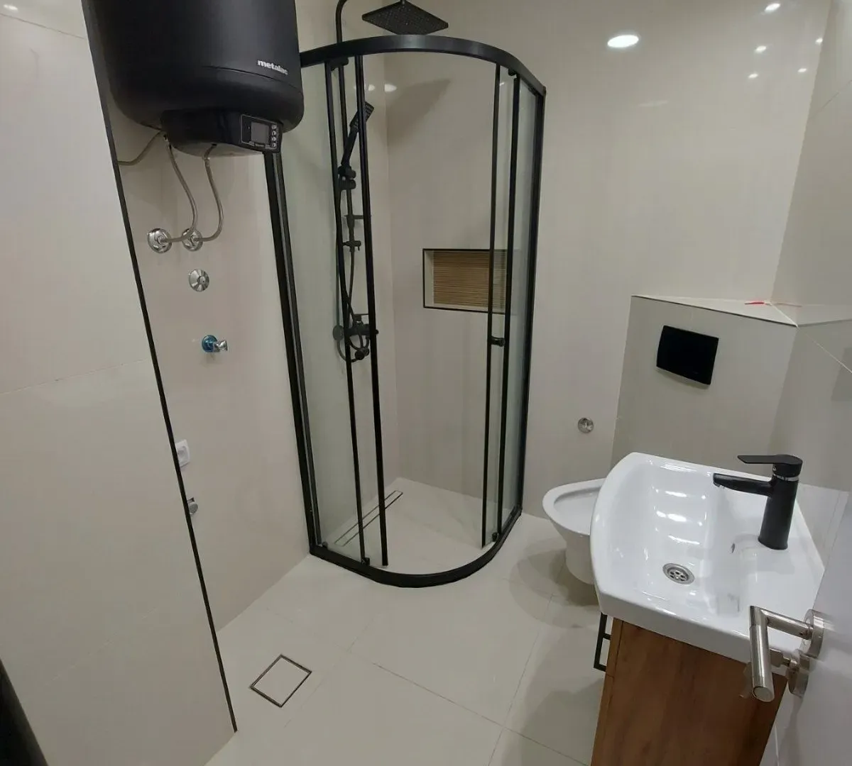 Prodaja, trosoban stan, 51m², Rotkvarija, Novi Sad Sve Podlokacije