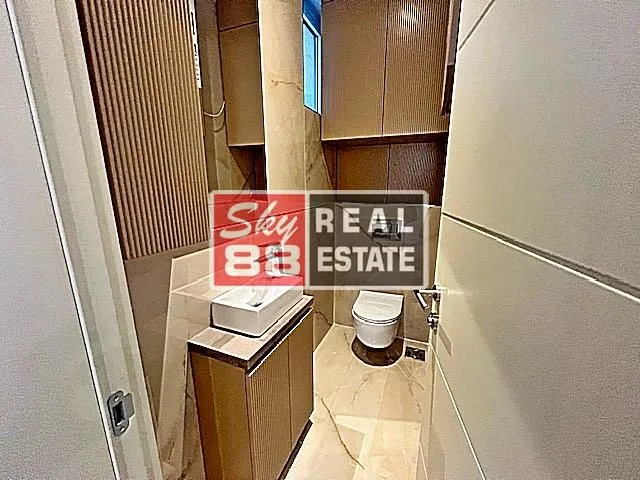 Rent, four bedroom apartment, 177m², Senjak, Beograd