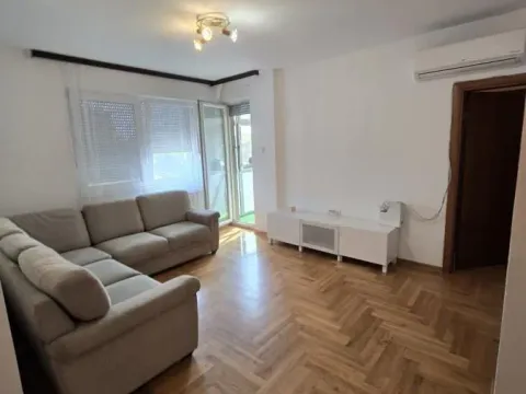 Prodaja, trosoban stan, 69m², Bulevar Evrope, Novi Sad Sve Podlokacije - image 3