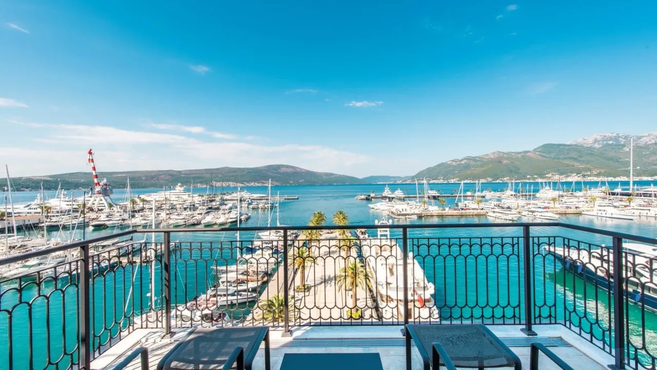 Prodaja, trosoban stan, 252m², Porto Montenegro, Tivat