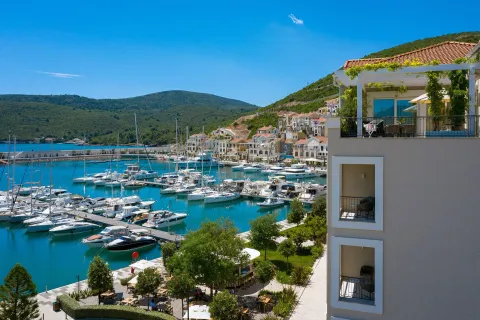 Prodaja, dvosoban stan, 118m², Luštica Bay, Tivat - image 20