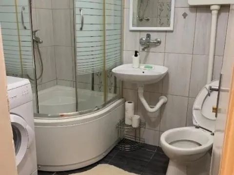 Sale, two bedroom apartment, 50m², Zemun Centar, Zemun Sve Podlokacije - image 7