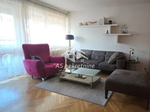 Izdavanje, stan, 70m², Novi Beograd Blok 33, Novi Beograd Sve Podlokacije - image 2