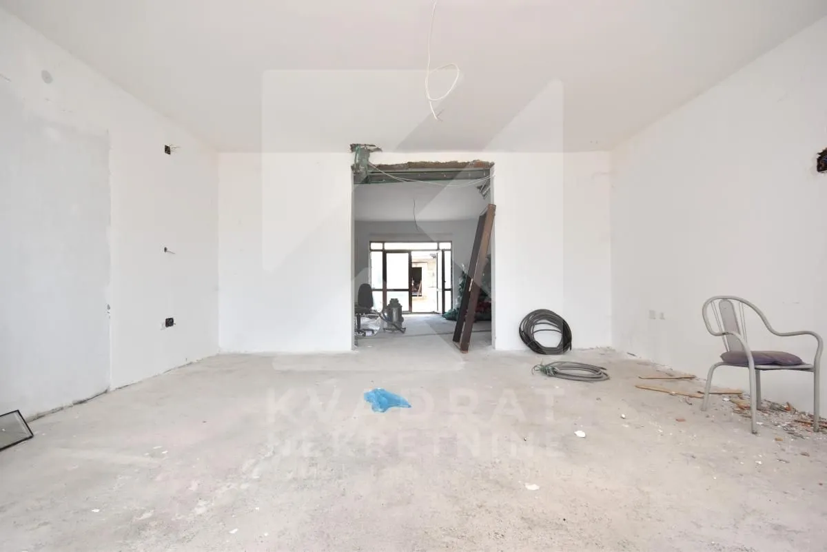 Rent, office space, 300m², Gornja Gorica, Podgorica