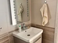 Rent, house, 170m², Stari Aerodrom, Podgorica - image 6