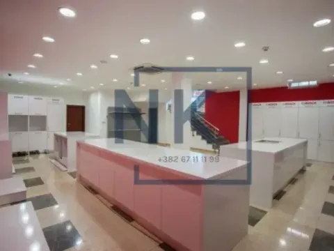 Izdavanje, poslovni prostor, 214m², Drpe Mandića, Podgorica - image 9