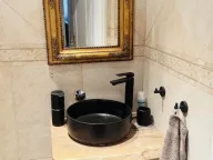 Izdavanje, jednosoban stan, 130m², Stari grad, Novi Sad - image 12