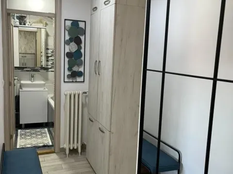 Izdavanje, trosoban stan, 76m², Novo naselje, Novi Sad - image 10