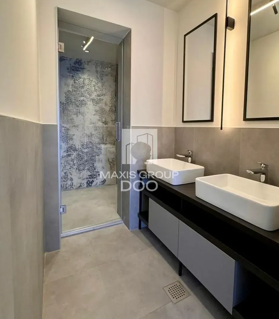 Prodaja, trosoban stan, 108m², Savski Venac, Beograd