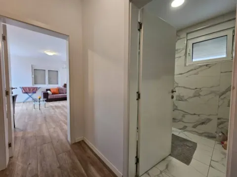 Prodaja, dvosoban stan, 53m², Rafailovići, Budva - image 8