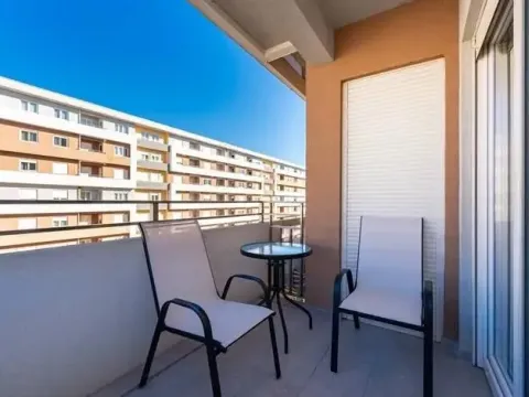 Prodaja, stan, 68m², Central Point, Podgorica - image 9