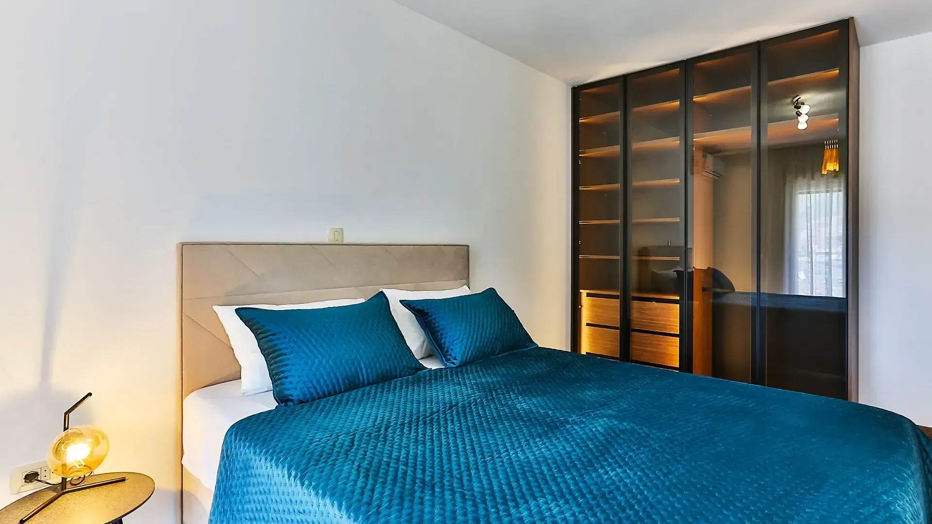 Prodaja, dvosoban stan, 46m², Budva, Crna Gora