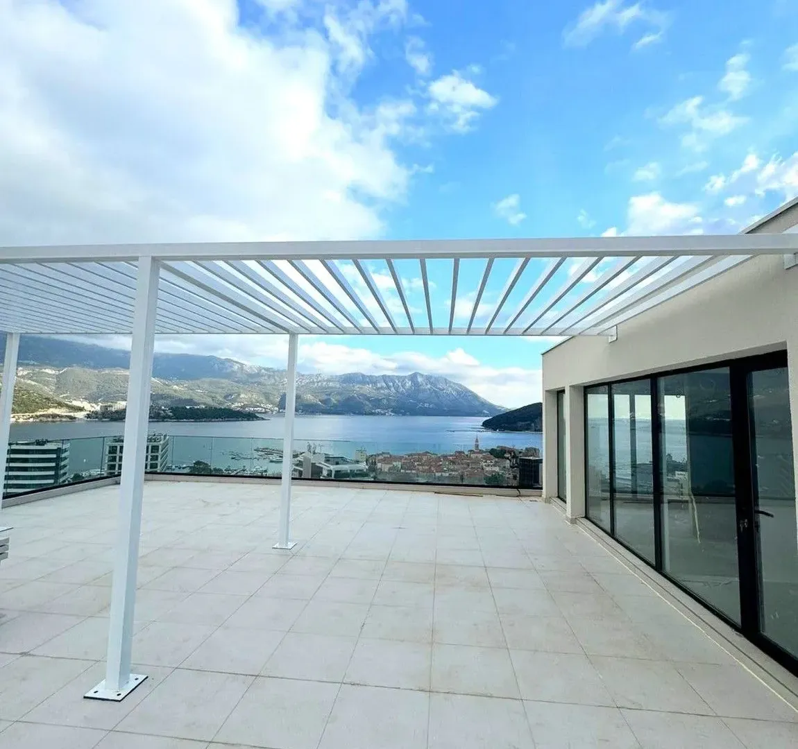 Prodaja, trosoban stan, 125m², Centar, Budva