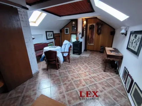 Prodaja, kuća, 195m², Zvezdarska Šuma, Zvezdara Sve Podlokacije - image 5