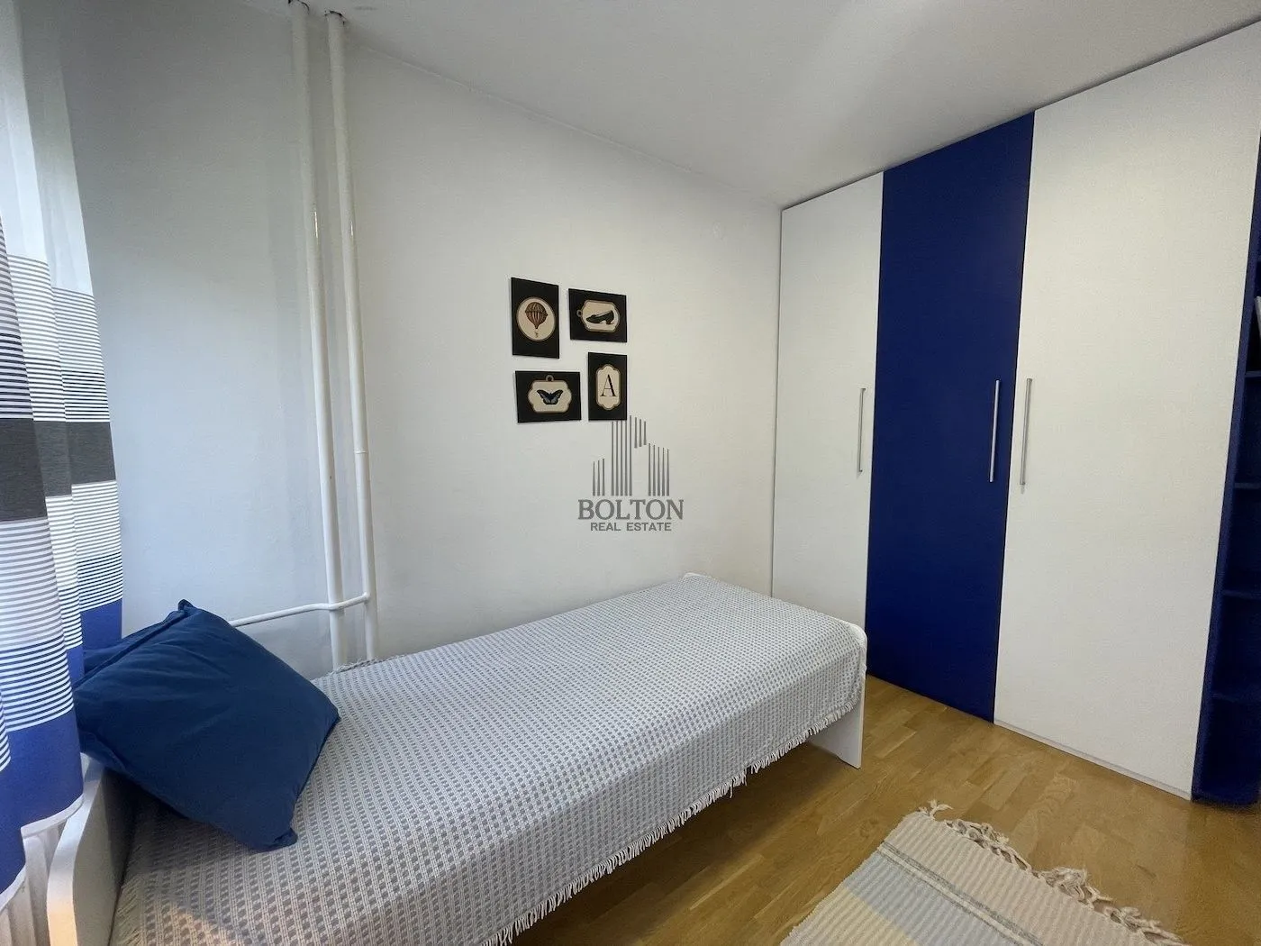 Rent, four bedroom apartment, 73m², Novi Beograd Blok 22, Novi Beograd Sve Podlokacije