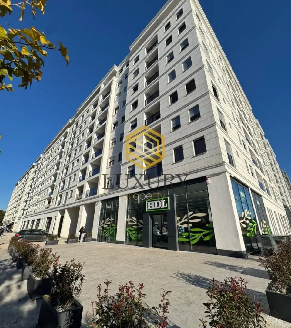 Prodaja, jednosoban stan, 96m², Tološka šuma, Podgorica