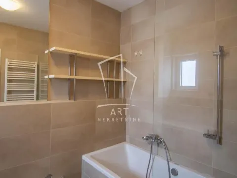 Izdavanje, trosoban stan, 94m², Vračar Hram, Vračar Sve Podlokacije - image 10