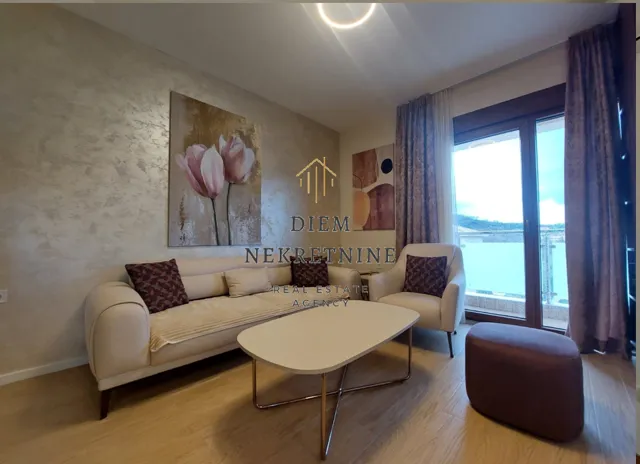 Prodaja, trosoban stan, 86m², Radanovići, Kotor
