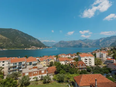 Prodaja, dvosoban stan, 84m², Dobrota, Kotor - image 14