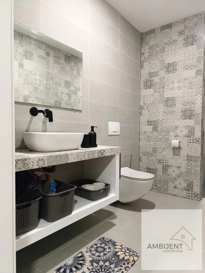 Sale, house, 600m², Sopot, Beograd