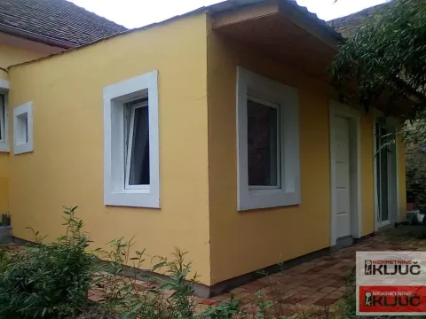 Izdavanje, kuća, 47m², Centar, Novi Sad - image 2