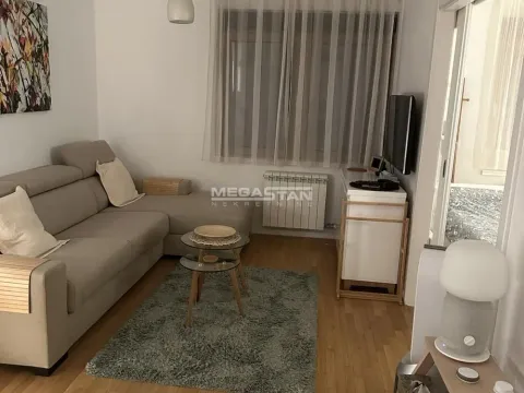Prodaja, jednosoban stan, 34m², Zemun Sve Podlokacije, Beograd - image 2