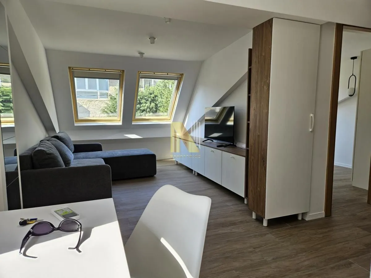 Prodaja, jednosoban stan, 32m², Centar, Novi Sad