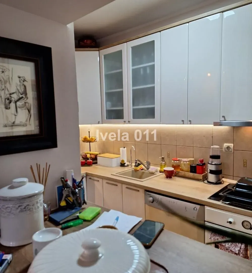 Prodaja, dvosoban stan, 64m², Novi Beograd Blok 62, Novi Beograd Sve Podlokacije