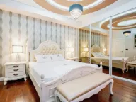 Izdavanje, kuća, 400m², Centar, Budva - image 2