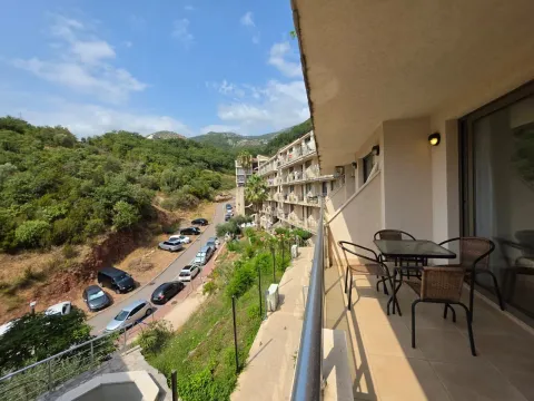 Izdavanje, jednosoban stan, 47m², Pržno, Budva - image 18
