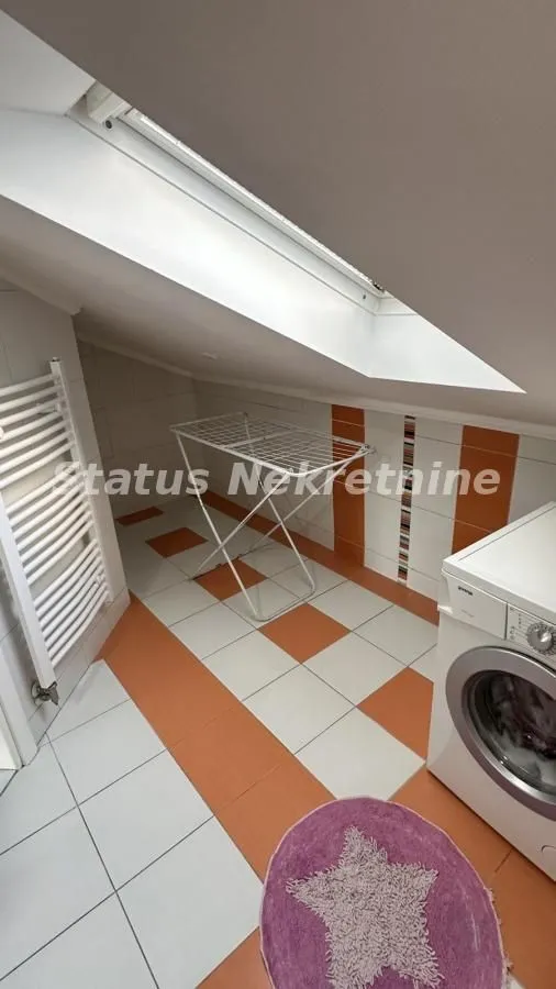 Rent, apartment, 126m², Adamovićevo Naselje, Novi Sad Sve Podlokacije