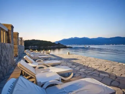 Prodaja, kuća, 450m², Luštica, Tivat - image 2