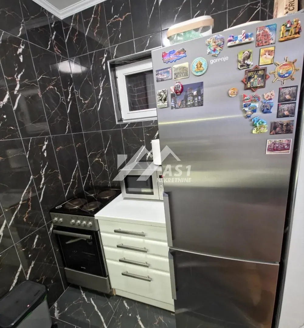 Izdavanje, dvosoban stan, 44m², Grbavica, Novi Sad Sve Podlokacije