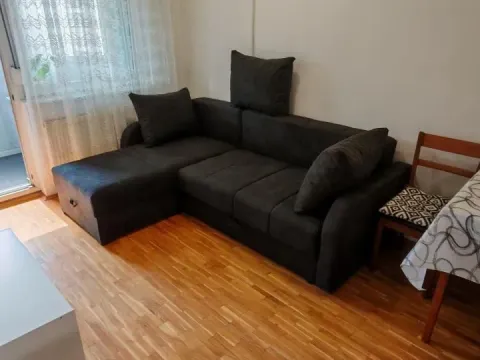 Izdavanje, jednosoban stan, 32m², Železnička Stanica, Novi Sad Sve Podlokacije - image 2